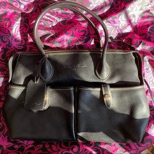 *New with out Tags* Dooney & Bourke Large Purse